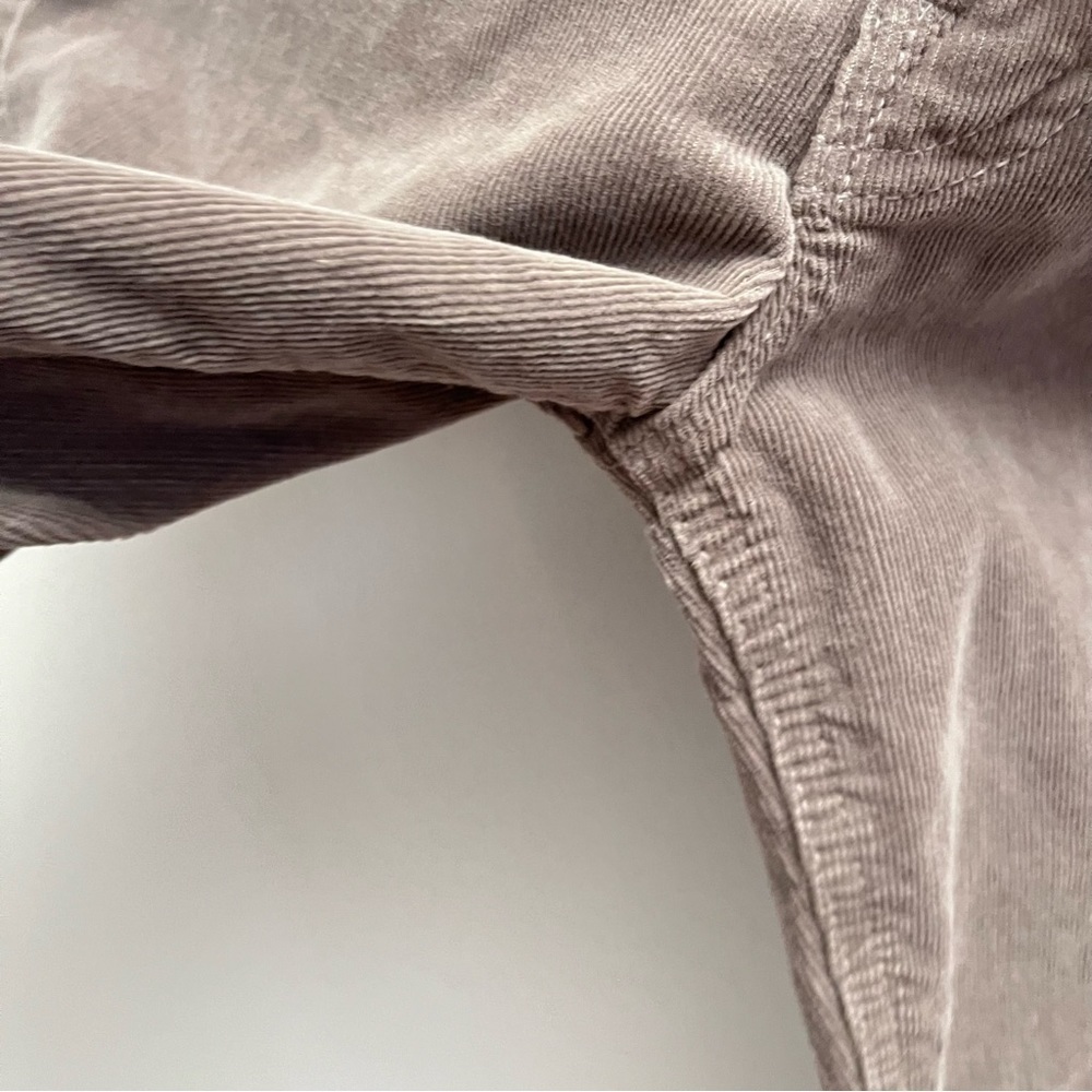 Mother Hopscotch Dropout Corduroy Straight Cropped Pants in Beaver 2 Brown - Picture 12 of 12